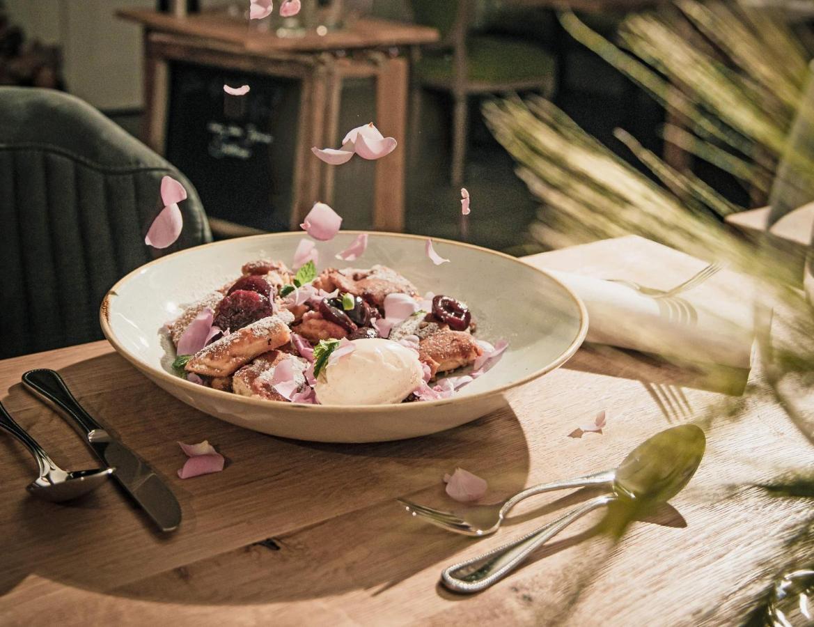 Wellness Natur Resort Gut Edermann Teisendorf Bagian luar foto