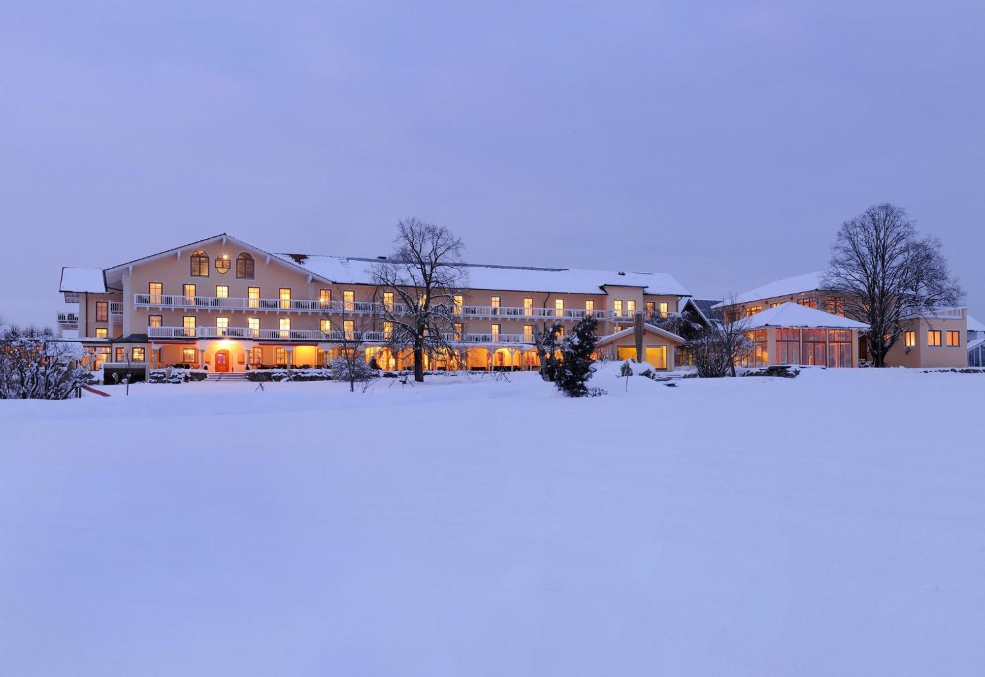 Wellness Natur Resort Gut Edermann Teisendorf Bagian luar foto