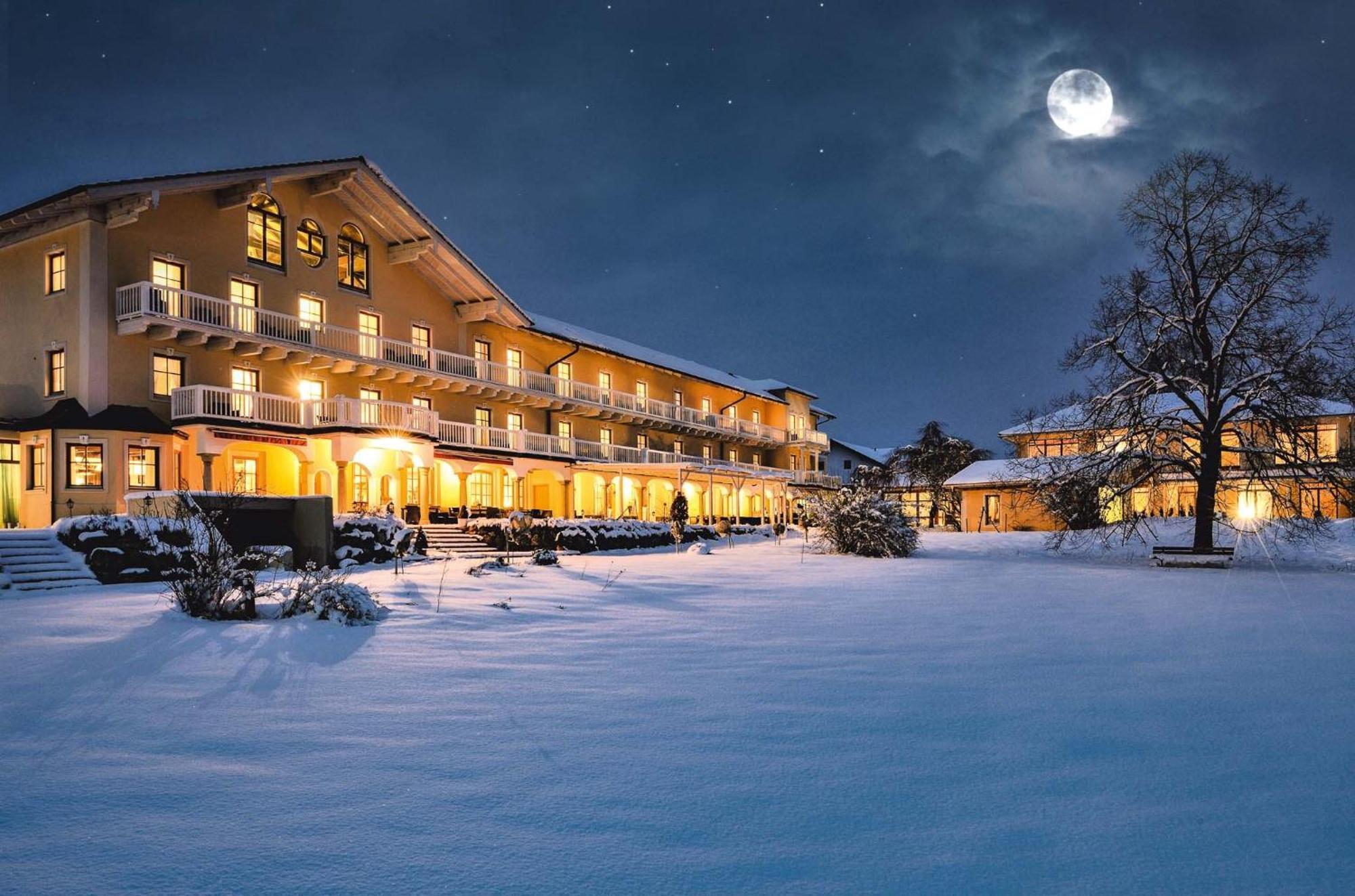 Wellness Natur Resort Gut Edermann Teisendorf Bagian luar foto